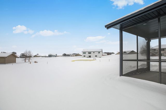 1317 Iris Lane, Saint Joseph, MN 56374