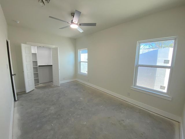 207 NE 5th St, Andrews, TX 79714