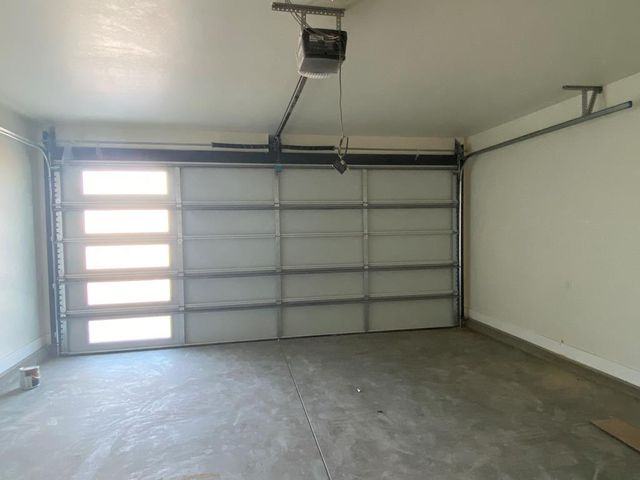 207 NE 5th St, Andrews, TX 79714