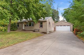 8207 3rd Avenue S, Bloomington, MN 55420
