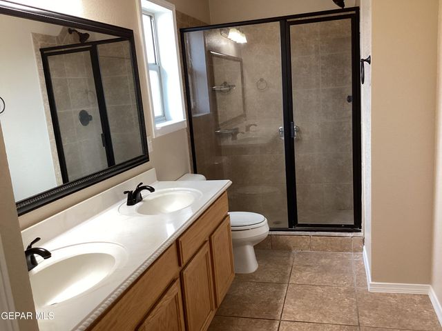 5925 Speyside Drive, Sunland Park, NM 88063