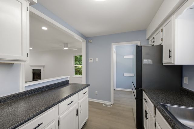 5520 Thalman Dr, Brentwood, TN 37027