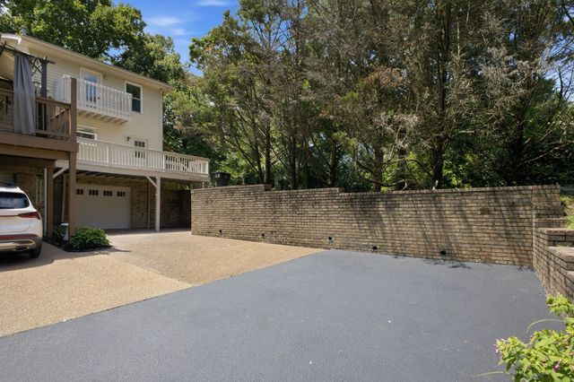 5520 Thalman Dr, Brentwood, TN 37027