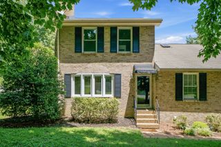 5520 Thalman Dr, Brentwood, TN 37027