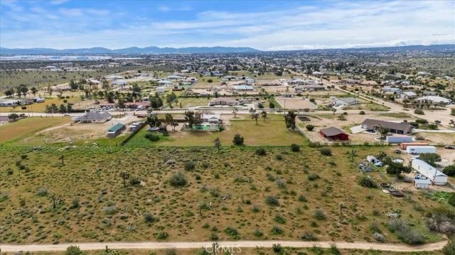11161 Mesa, Hesperia, CA 92344
