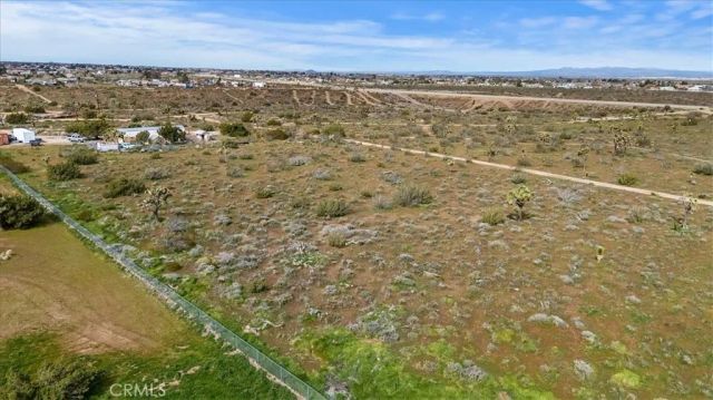 11161 Mesa, Hesperia, CA 92344