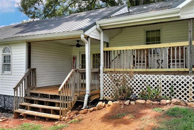 6009 Holly Springs Road, Pendergrass, GA 30567