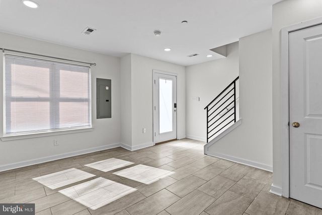 134 BURNSIDE STREET, Philadelphia, PA 19127