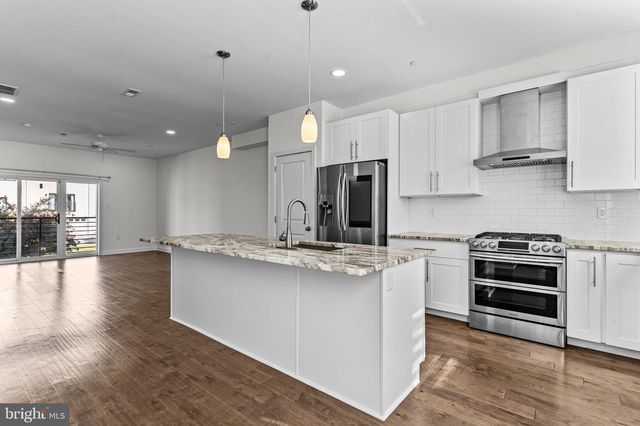 134 BURNSIDE STREET, Philadelphia, PA 19127
