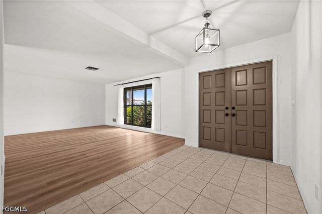 1216 SW 53rd ST, Cape Coral, FL 33914