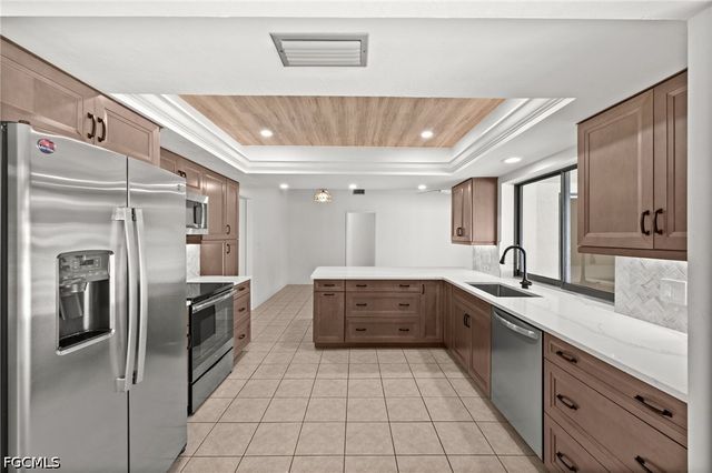 1216 SW 53rd ST, Cape Coral, FL 33914