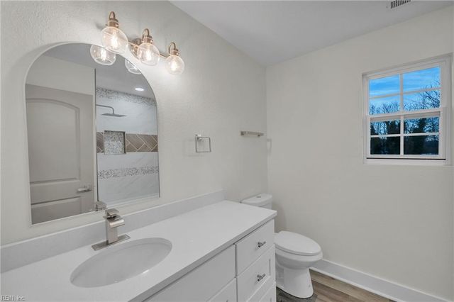 119 N Lloyd ST, Suffolk, VA 23434