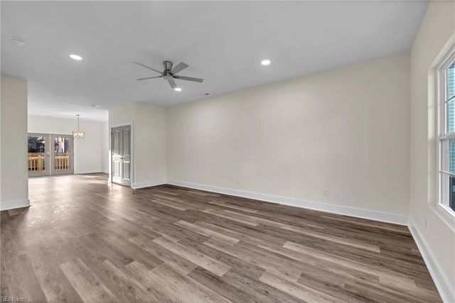 119 N Lloyd ST, Suffolk, VA 23434