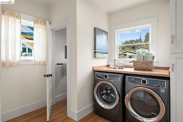 2259 Derby St, Berkeley, CA 94705