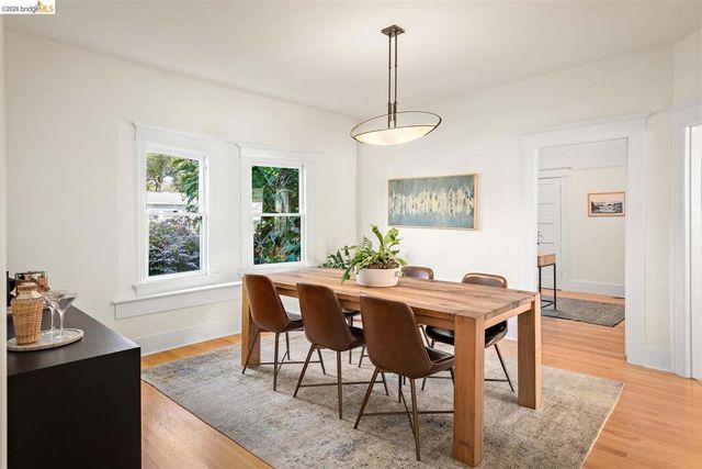 2259 Derby St, Berkeley, CA 94705