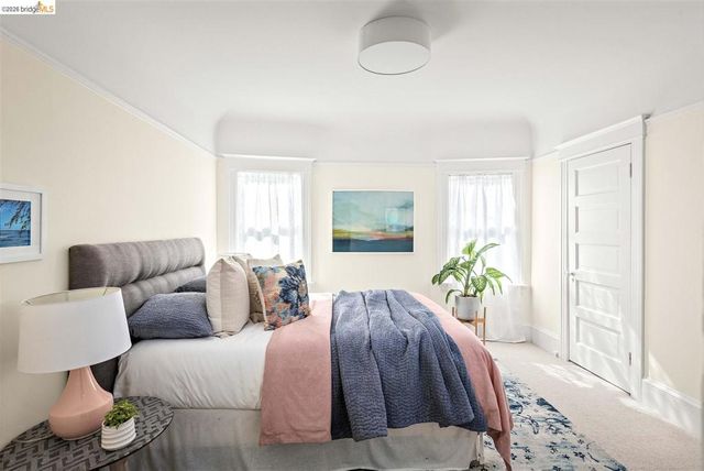 2259 Derby St, Berkeley, CA 94705