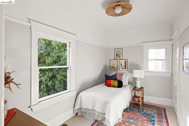 2259 Derby St, Berkeley, CA 94705