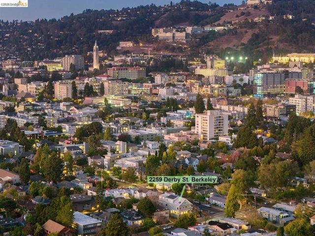 2259 Derby St, Berkeley, CA 94705