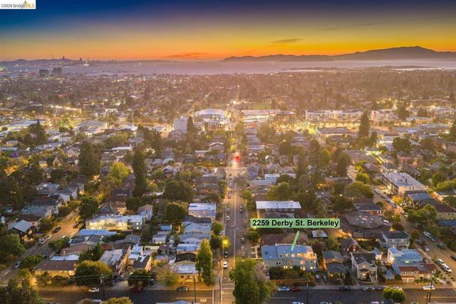 2259 Derby St, Berkeley, CA 94705