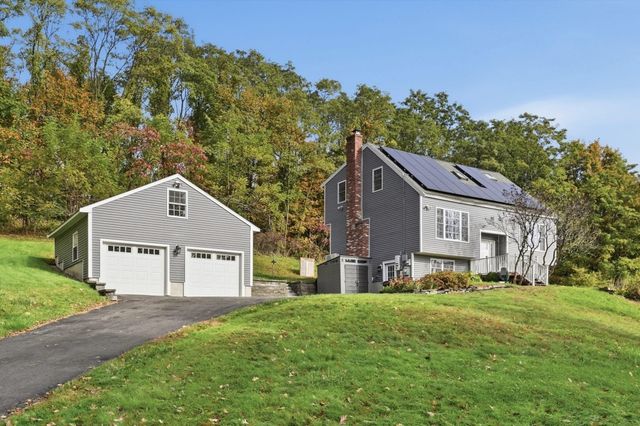 588 Main St, West Newbury, MA 01985