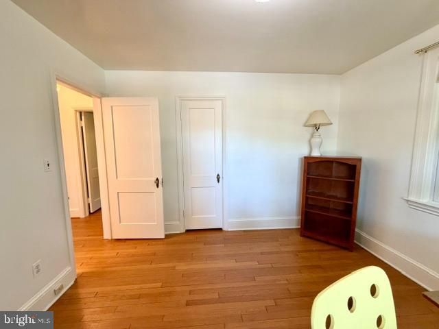 811 FOREST GLEN RD, Silver Spring, MD 20901