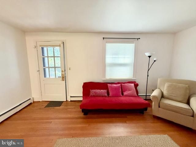 811 FOREST GLEN RD, Silver Spring, MD 20901