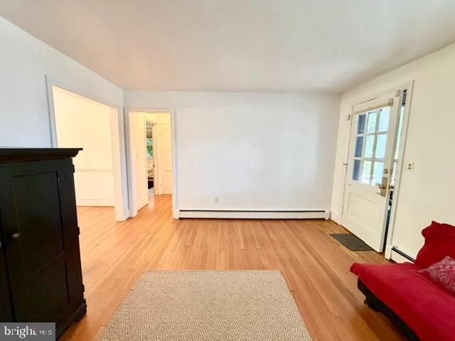 811 FOREST GLEN RD, Silver Spring, MD 20901