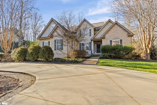 204 Cove Harbor Court, Taylors, SC 29687