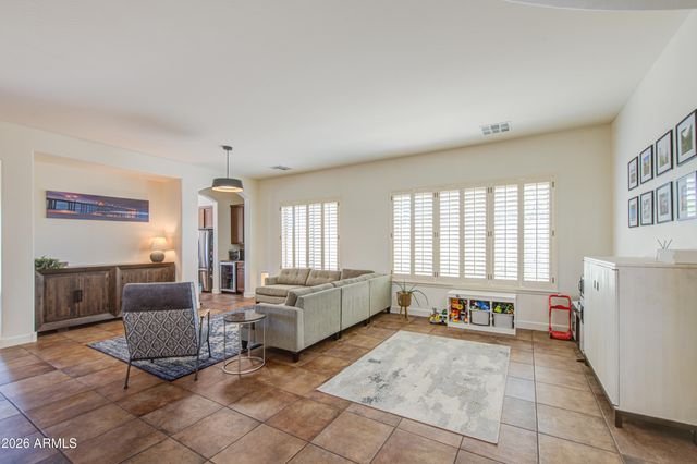 4136 E WOODSIDE Way, Gilbert, AZ 85297