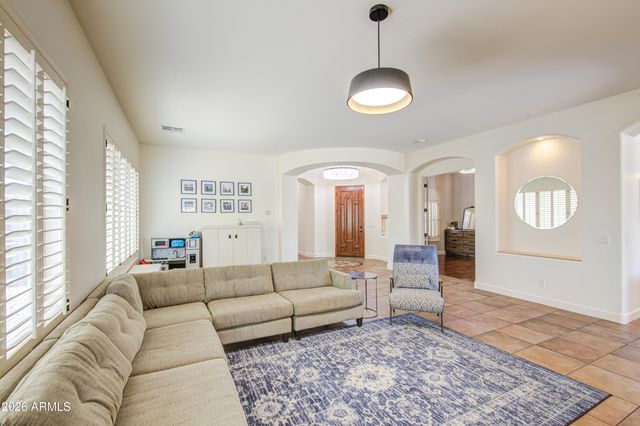 4136 E WOODSIDE Way, Gilbert, AZ 85297