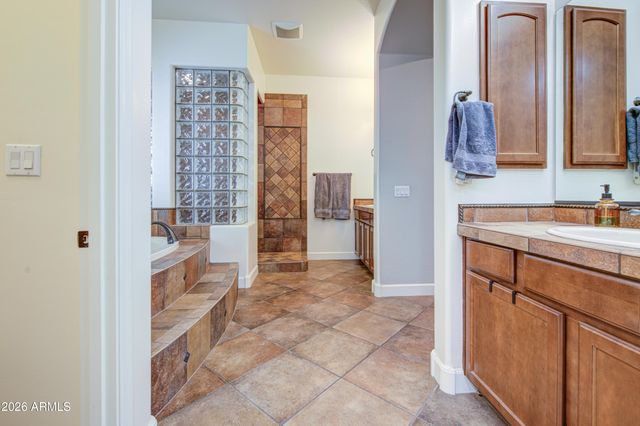 4136 E WOODSIDE Way, Gilbert, AZ 85297