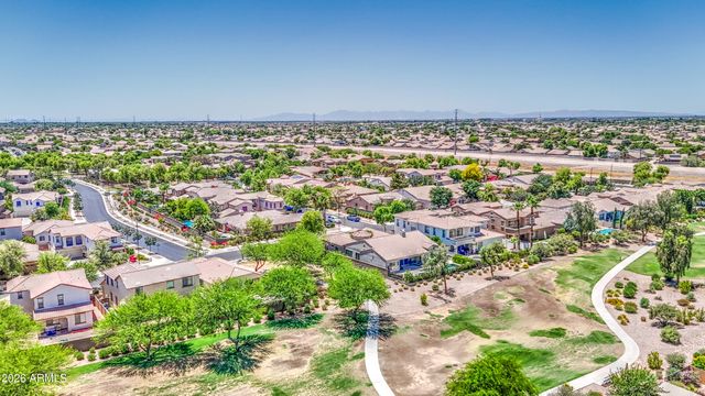 4136 E WOODSIDE Way, Gilbert, AZ 85297