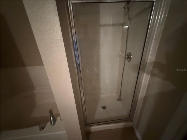 4521 LIMERICK DRIVE, Tampa, FL 33610