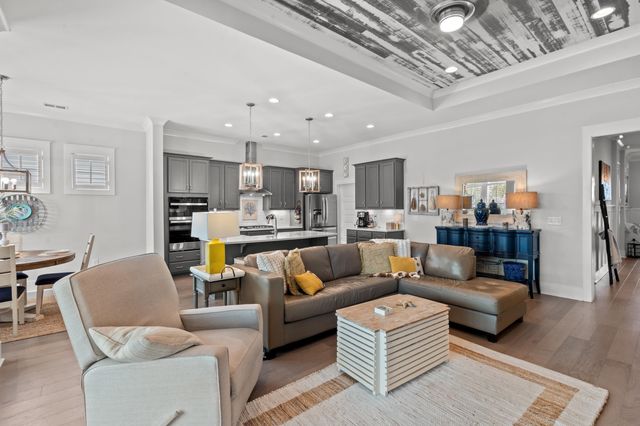 960 Longwood Bluffs Circle, Murrells Inlet, SC 29576