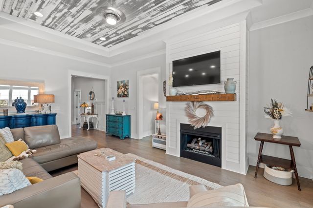 960 Longwood Bluffs Circle, Murrells Inlet, SC 29576