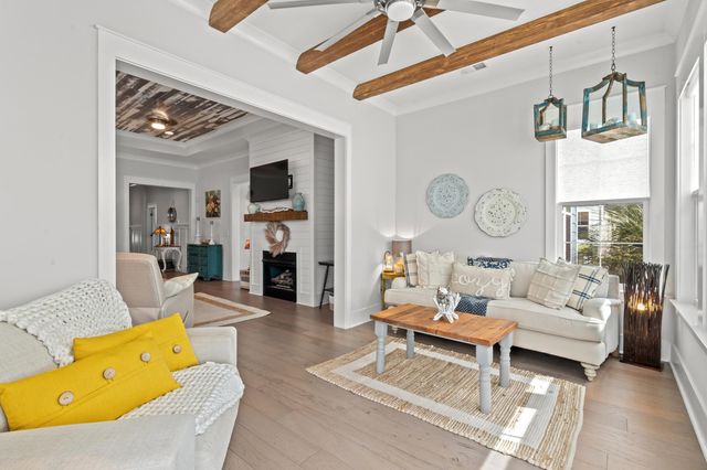 960 Longwood Bluffs Circle, Murrells Inlet, SC 29576