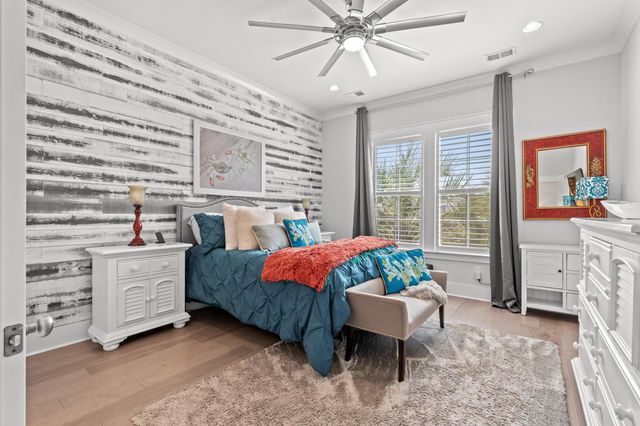 960 Longwood Bluffs Circle, Murrells Inlet, SC 29576