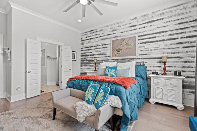 960 Longwood Bluffs Circle, Murrells Inlet, SC 29576