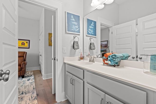 960 Longwood Bluffs Circle, Murrells Inlet, SC 29576