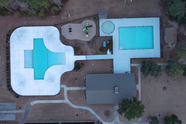 960 Longwood Bluffs Circle, Murrells Inlet, SC 29576