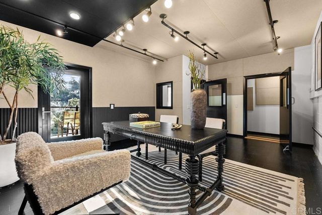 3866 Alta Mesa Drive, Studio City, CA 91604