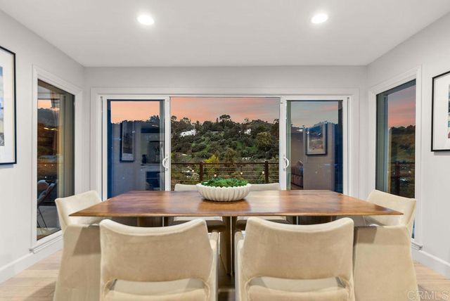 3866 Alta Mesa Drive, Studio City, CA 91604
