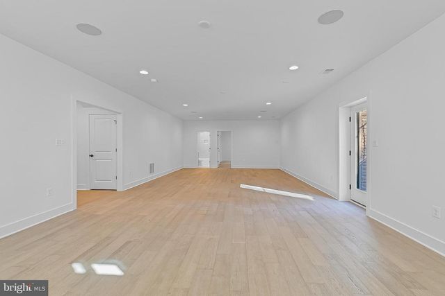 9205 FRANKS POINT LN, Lorton, VA 22079
