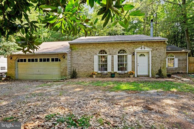 13640 COLLINS POND RD E, Georgetown, DE 19947