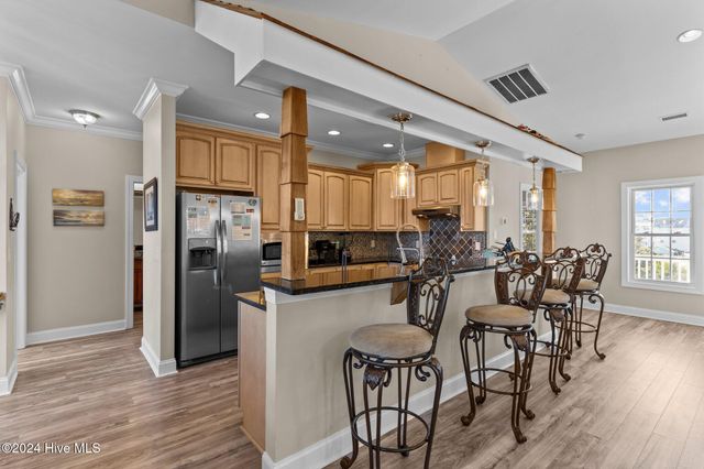 1617 E Pelican Drive, Oak Island, NC 28465