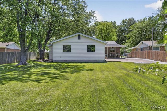 1339 Virginia Drive, Ellisville, MO 63011