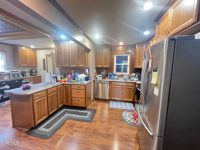 2461 Bradley Street, Bristol, VA 24201