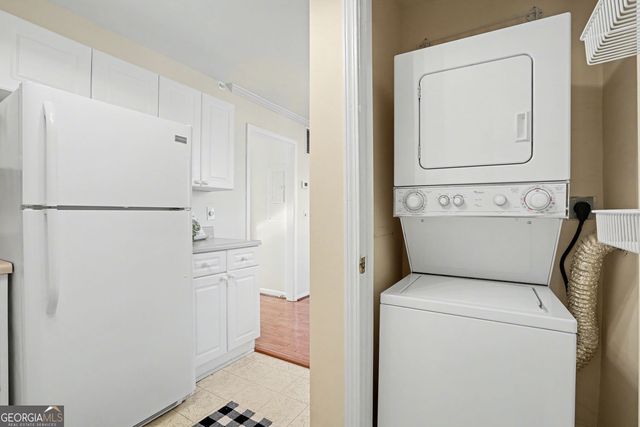 5375 Roswell Road B1, Sandy Springs, GA 30342