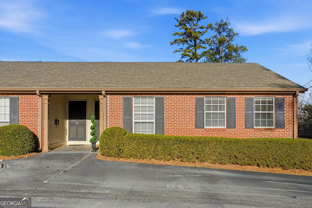 5375 Roswell Road B1, Sandy Springs, GA 30342