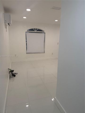 14320 SW 147th Ct E1, Miami, FL 33196